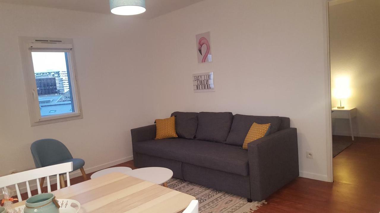 Appartement Sur L'Ile De Nantes - Place De Parking Gratuit מראה חיצוני תמונה
