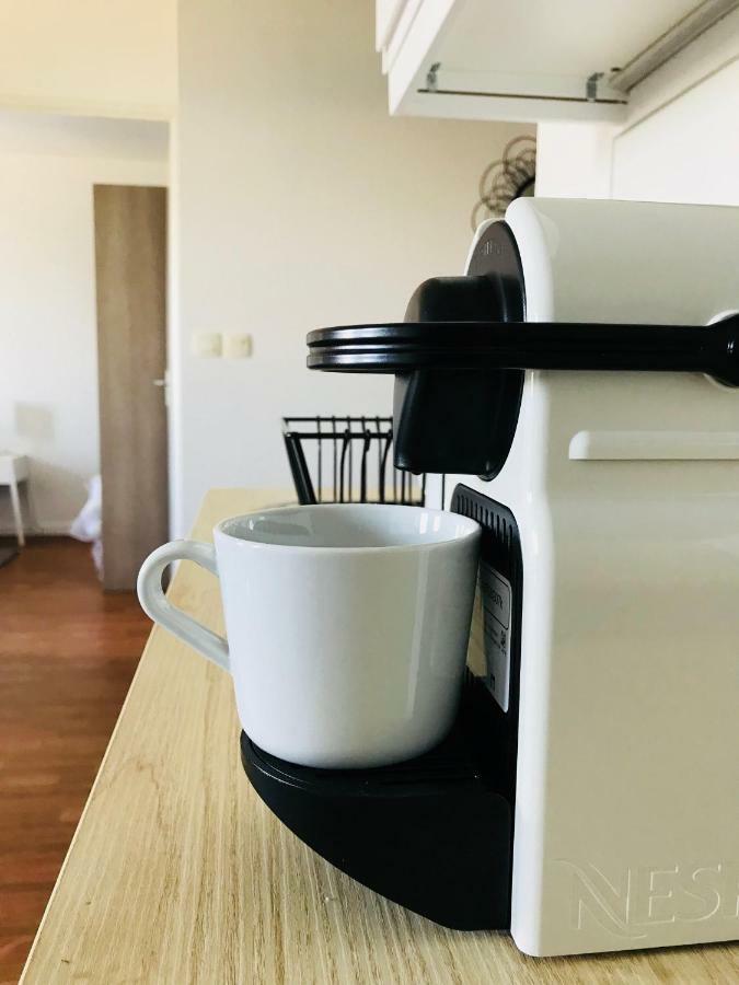 Appartement Sur L'Ile De Nantes - Place De Parking Gratuit מראה חיצוני תמונה